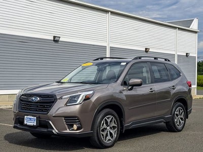 2023 Subaru Forester Premium
