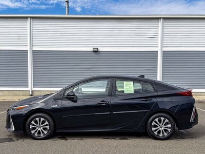 2022 Toyota Prius Prime XLE