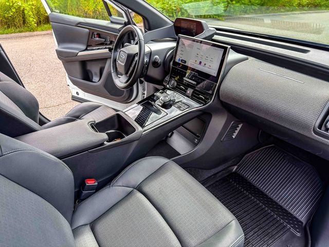 2023 Subaru Solterra Touring