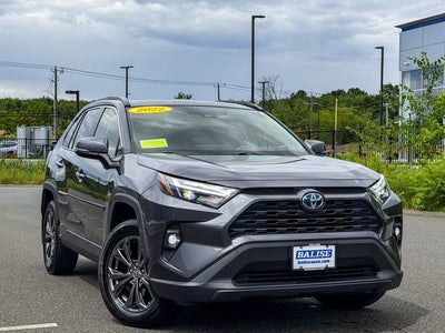 2022 Toyota RAV4 Hybrid XLE Premium