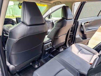 2022 Toyota RAV4 Hybrid XLE Premium