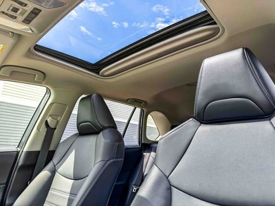 2022 Toyota RAV4 Hybrid XLE Premium