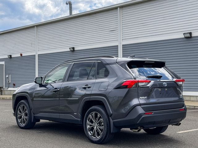 2022 Toyota RAV4 Hybrid XLE Premium