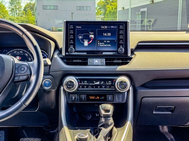2019 Toyota RAV4 Hybrid XSE