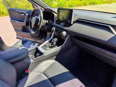 2019 Toyota RAV4 Hybrid XSE