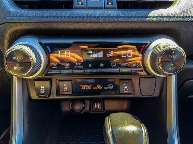 2019 Toyota RAV4 Hybrid XSE
