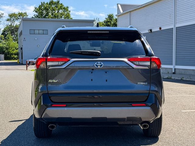2019 Toyota RAV4 Hybrid XSE