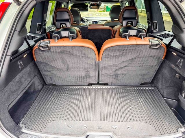 2022 Volvo XC90 T6 Inscription