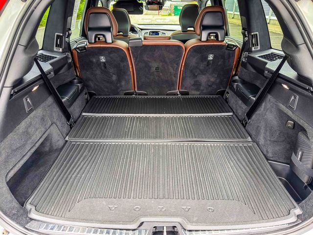 2022 Volvo XC90 T6 Inscription