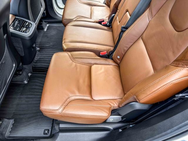 2022 Volvo XC90 T6 Inscription