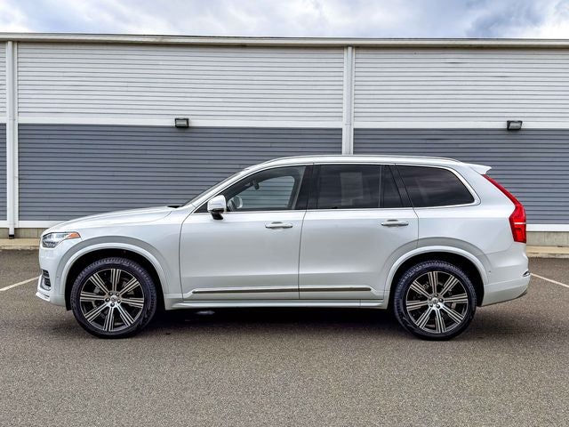 2022 Volvo XC90 T6 Inscription