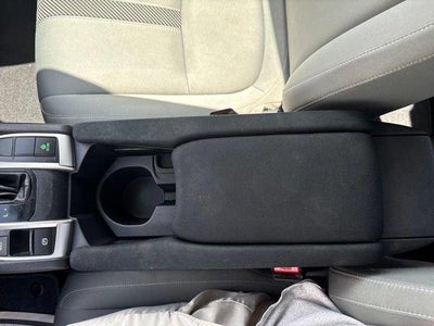 2016 Honda Civic 4dr CVT LX
