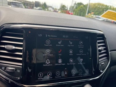 2021 Jeep Grand Cherokee Laredo X 4x4