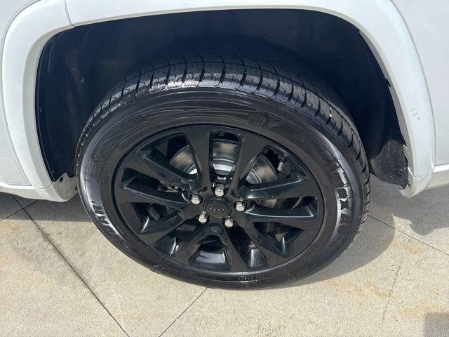 2021 Jeep Grand Cherokee Laredo X 4x4