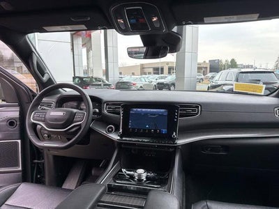 2024 Jeep Wagoneer L Series II 4x4