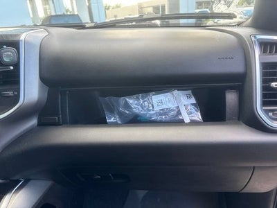 2025 RAM 1500 Big Horn 4x4 Crew Cab 5'7 Box