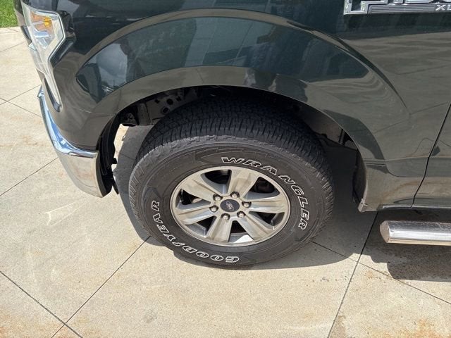2015 Ford F-150 4WD SuperCab 145 XLT