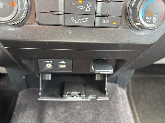 2015 Ford F-150 4WD SuperCab 145 XLT