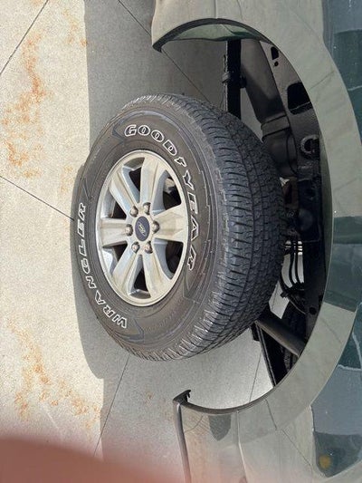 2015 Ford F-150 4WD SuperCab 145 XLT