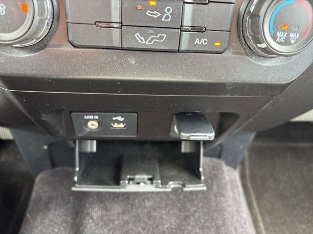 2015 Ford F-150 4WD SuperCab 145 XLT