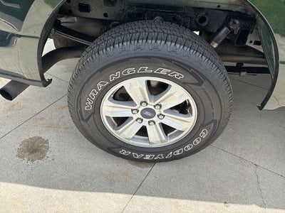 2015 Ford F-150 4WD SuperCab 145 XLT