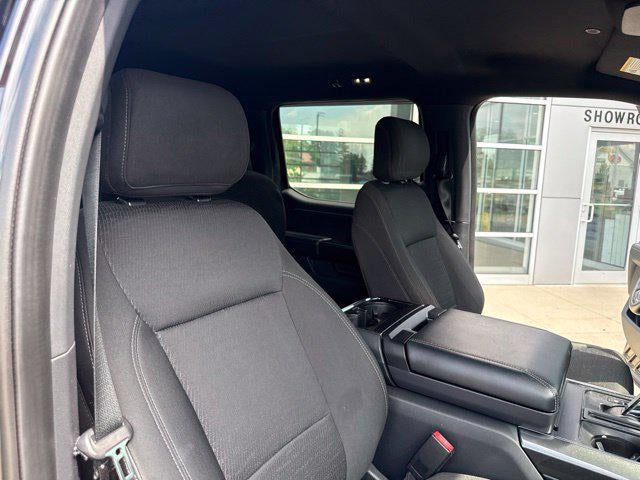 2021 Ford F-150 Base