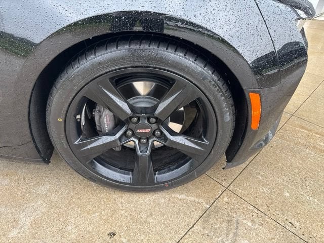 2018 Chevrolet Camaro 2dr Cpe 1SS