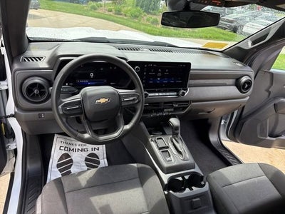 2024 Chevrolet Colorado 2WD Crew Cab WT
