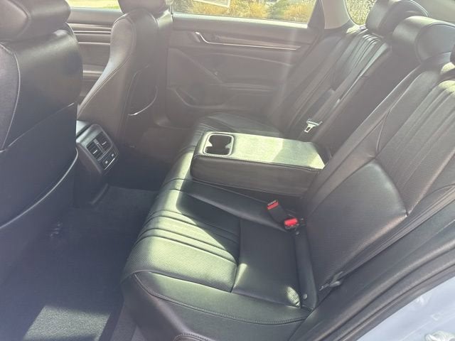 2022 Honda Accord Hybrid Touring Sedan