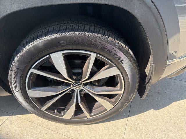 2025 Volkswagen Atlas Cross Sport 2.0T SEL Premium R-Line 4MOTION