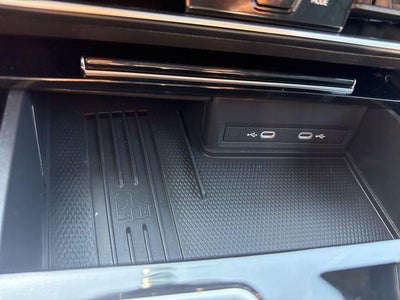 2025 Volkswagen Atlas Cross Sport 2.0T SEL Premium R-Line 4MOTION