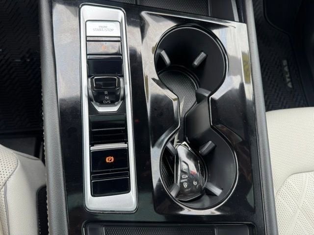 2024 Volkswagen Atlas Cross Sport 2.0T SEL Premium R-Line 4MOTION