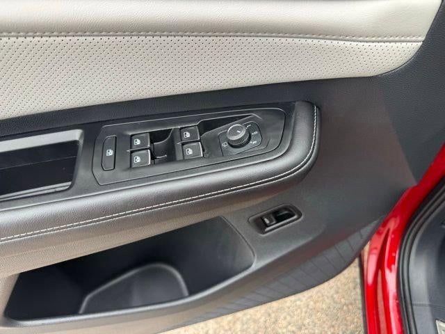 2024 Volkswagen Atlas Cross Sport 2.0T SEL Premium R-Line 4MOTION