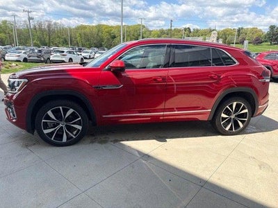 2024 Volkswagen Atlas Cross Sport 2.0T SEL Premium R-Line 4MOTION