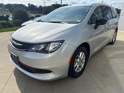 2024 Chrysler Voyager LX FWD