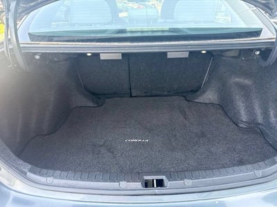 2011 Toyota Corolla 4dr Sdn Auto LE