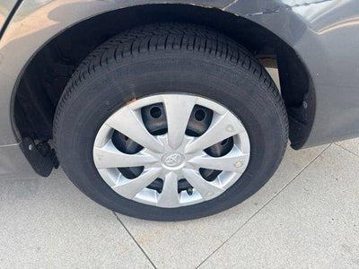 2011 Toyota Corolla 4dr Sdn Auto LE