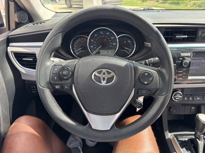 2014 Toyota Corolla 4dr Sdn CVT LE