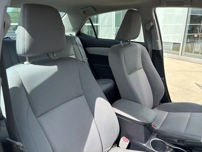 2014 Toyota Corolla 4dr Sdn CVT LE
