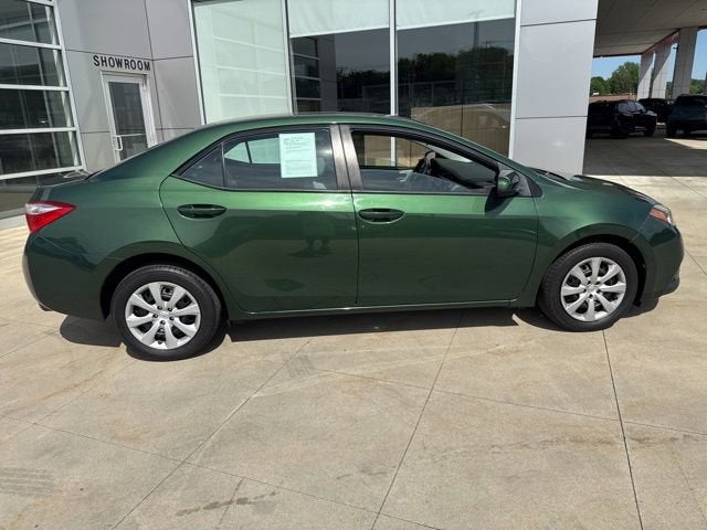 2014 Toyota Corolla 4dr Sdn CVT LE