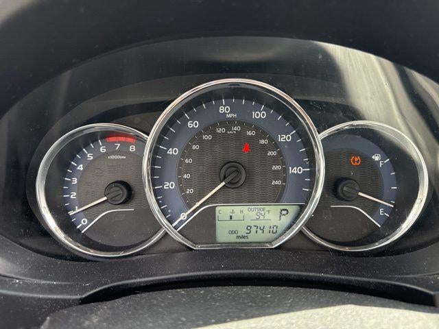 2014 Toyota Corolla 4dr Sdn CVT LE