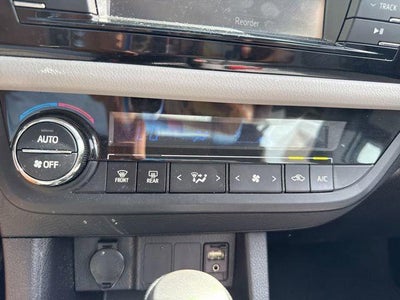 2014 Toyota Corolla 4dr Sdn CVT LE