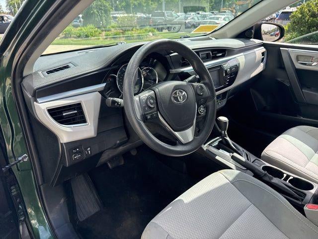 2014 Toyota Corolla 4dr Sdn CVT LE