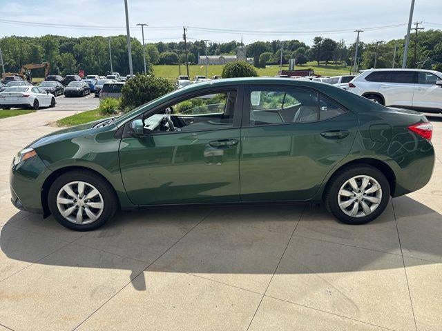 2014 Toyota Corolla 4dr Sdn CVT LE