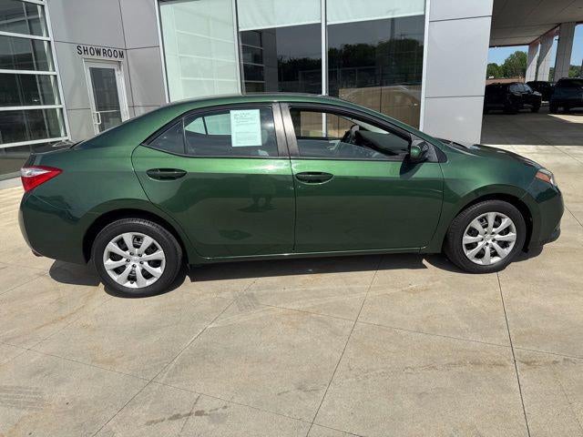 2014 Toyota Corolla 4dr Sdn CVT LE