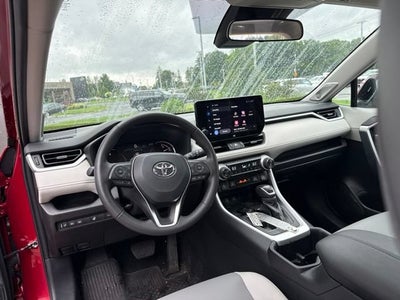 2025 Toyota RAV4 XLE Premium AWD