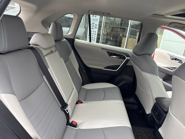 2025 Toyota RAV4 XLE Premium AWD