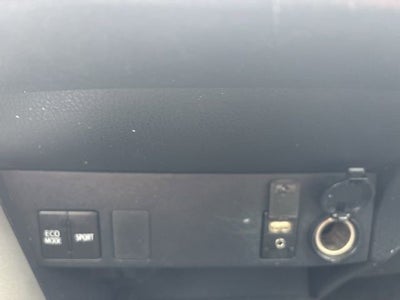 2016 Toyota RAV4 AWD 4dr LE