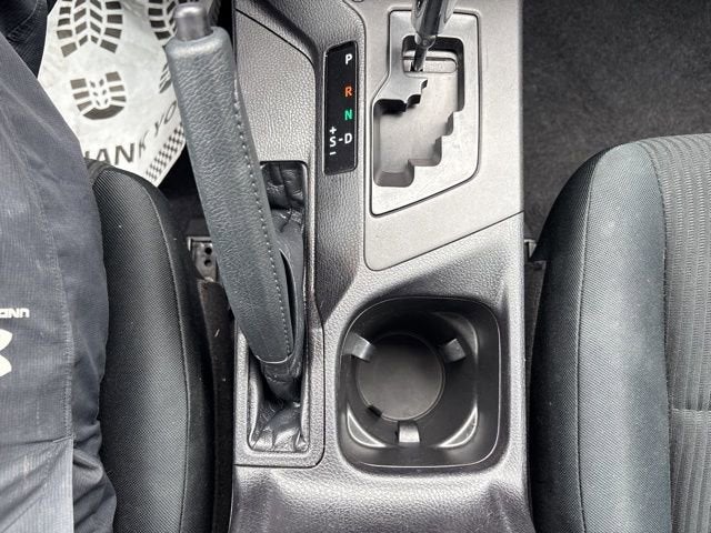 2016 Toyota RAV4 AWD 4dr LE