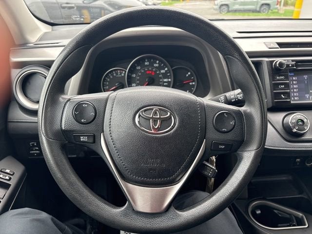 2016 Toyota RAV4 AWD 4dr LE